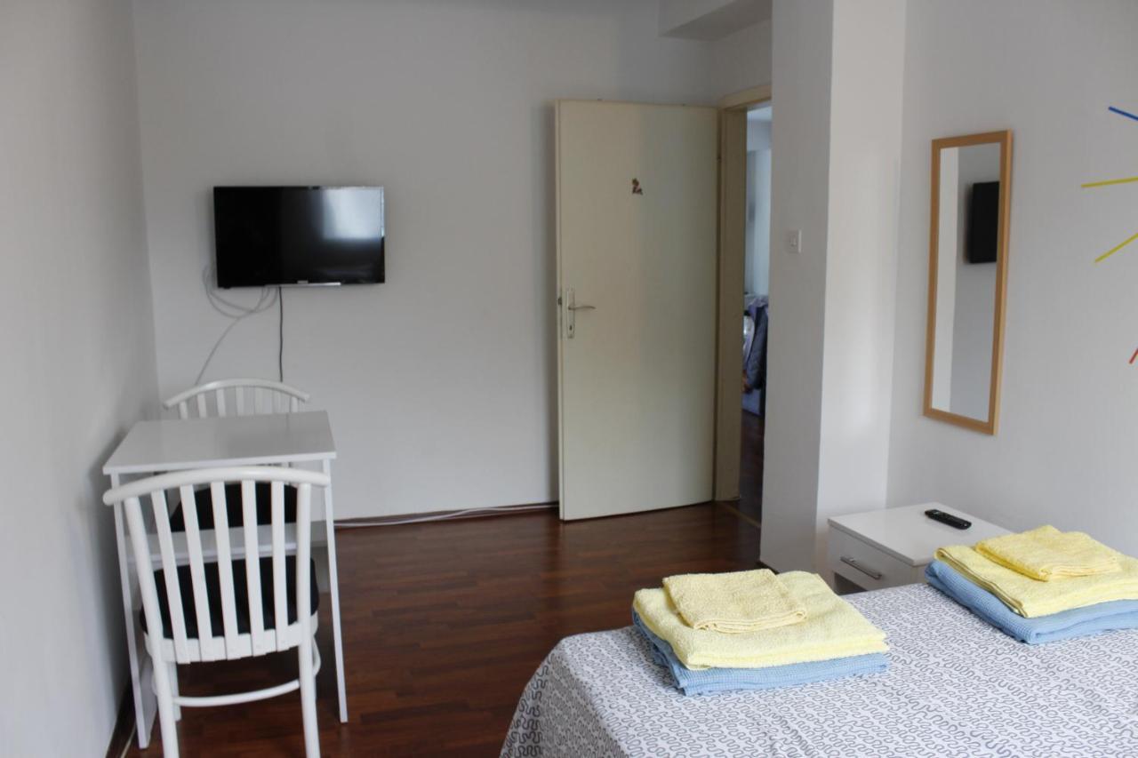 Two Bedroom Apartment Near Centre أوهغيد المظهر الخارجي الصورة